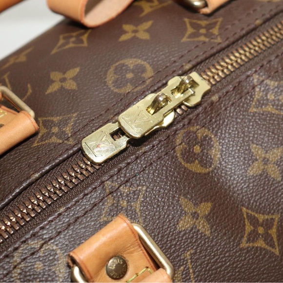 🌹💯Authentic LOuis Vuitton 45 Keepall Bandolier in Monogram🌹 - Picture 12 of 16